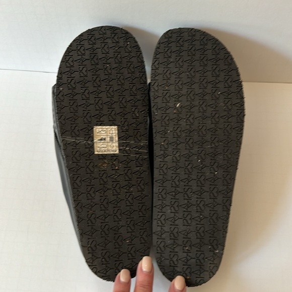 SAYSH Women Slides Black Leather Upper Strap Slip on - Picture 8 of 9